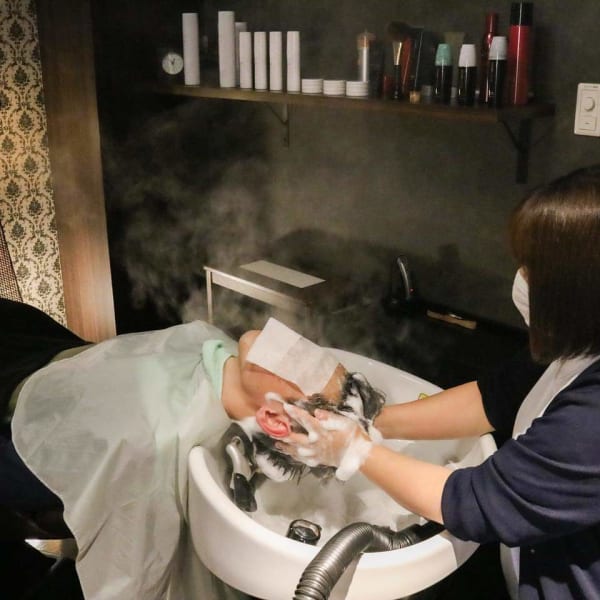 特別な個室での極上なヘッドスパ!|【メンズヘアサロン】SiGN