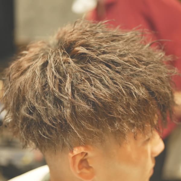 ハイクオリティ【スタイリングカラー】豊富なデザインカラーの中から”似合わせ技術”であなた色に！|ヒロ銀座BARBER SHOP 名古屋本店