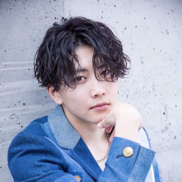 《指通りなめらか◎》厳選★トリートメントで潤い◎質感◎ツヤツヤヘアへと導きます♪♪|メンズヘア整形サロン GOALD 渋谷本店