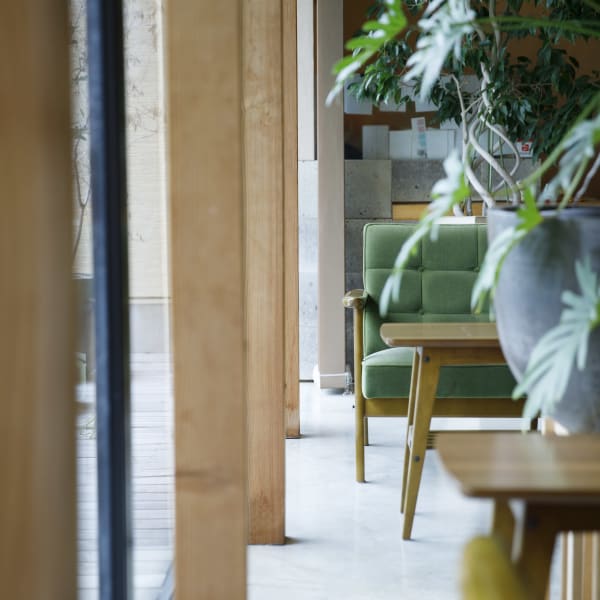 美容室での炭酸泉・炭酸シャンプーから始まる本格派ヘッドスパ【scalp treatment】|Treatment salon &mai