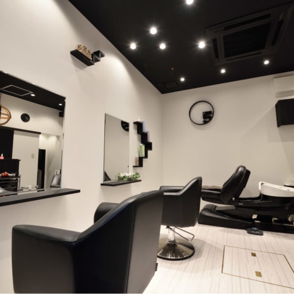 一人のスタイリストが仕上げまで担当|Noir hair design