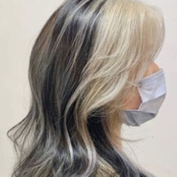 インナーカラー寒色(シルバー)暖色(ピンク)まで!|ヘアサロン ウエーブ 流山店