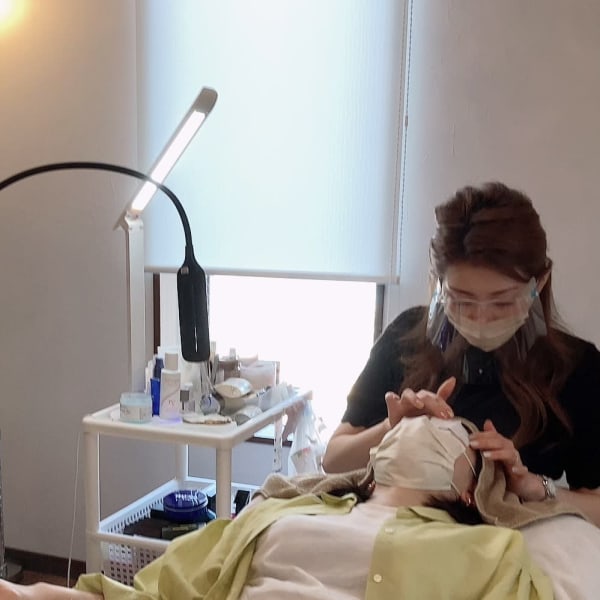 大人気の『パリジェンヌ・ラッシュリフト』上まつ毛だけでなく下まつげにも！！自然で長く魅せます☆|Belle