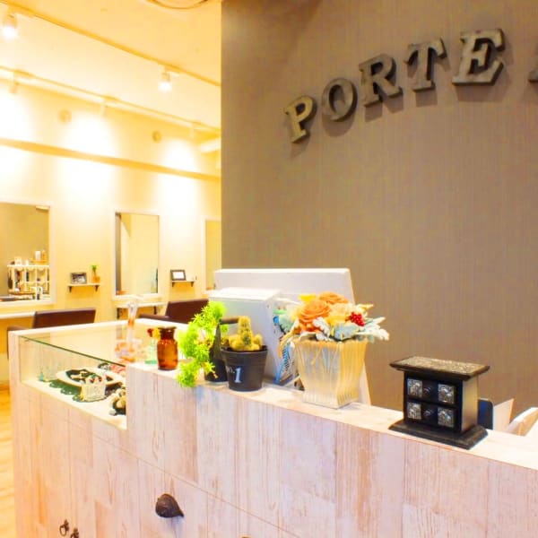 扱いやすさ◎差をつける愛されスタイルを表現☆磨かれたカット技術でワンランク上の褒められヘアに♪|PORTE H