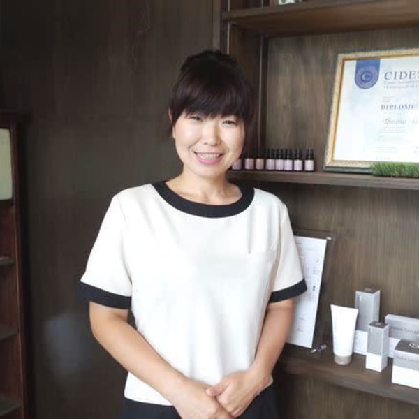 オーナーセラピストの小野友美です。御来店をお待ちしております♪|ハナブルー