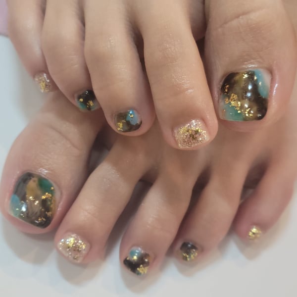 フットジェルカラー親指アートつけ放題コースがなんと7150円！！|Nail Salon Calypso 2