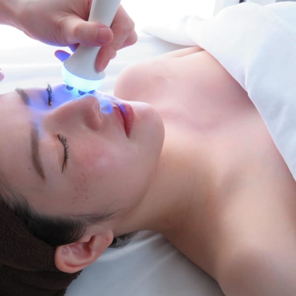 国内希少な【目元ケア専門エステ】です。あらゆる目元のお悩み、お任せ下さい♪|目元ケア女性専門フェイシャルサロン eyeleap 銀座店