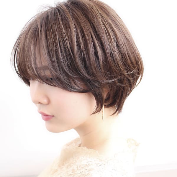 ショートヘアのカットが得意なサロン|XARITES
