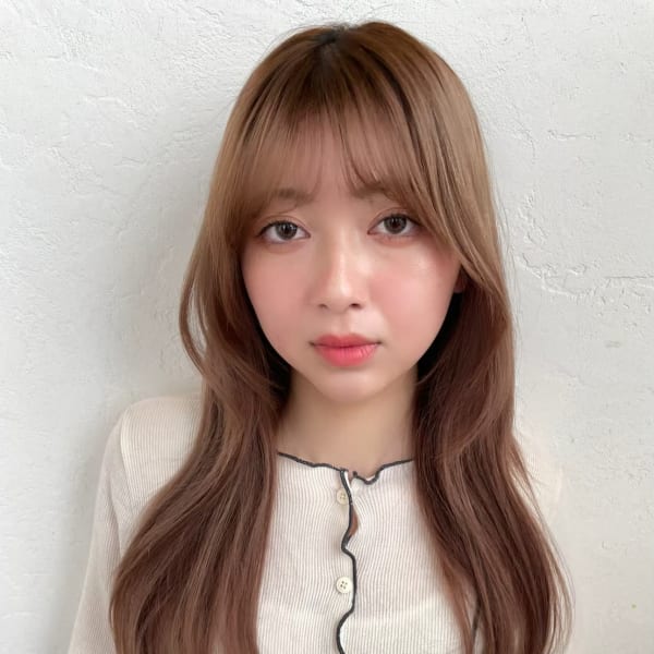 【カット】髪型で1番大切な『前髪&顔まわり』のカットに絶大な支持を得る。小顔×トレンド×似合わせ◎|Louwe 渋谷