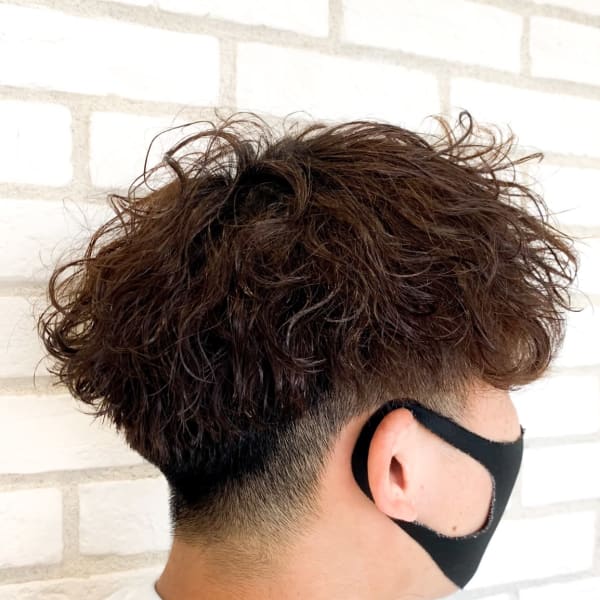 乾かすだけで形になるセットが簡単！波巻きパーマ|Ash 十日市場店