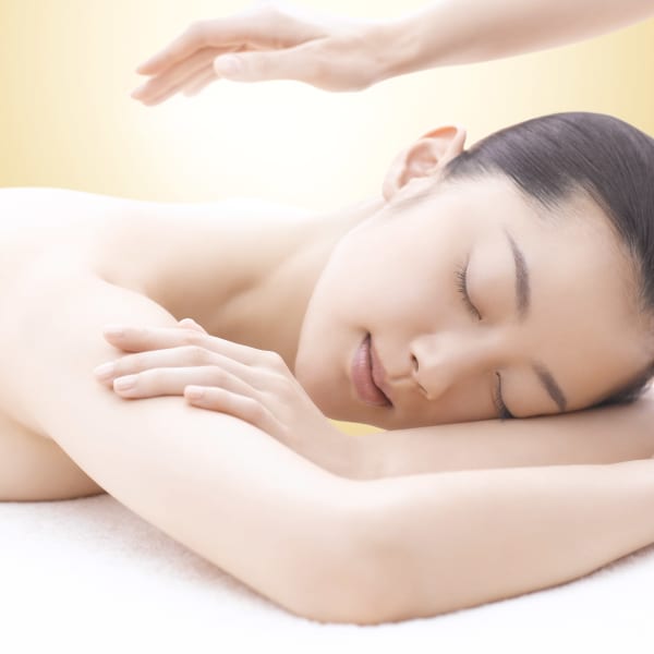 ＜外来利用歓迎＞男女問わず、すべてのメニューをお受けいただけます♪ ＊ペア希望は事前予約制です。|庵SPA KARUIZAWA