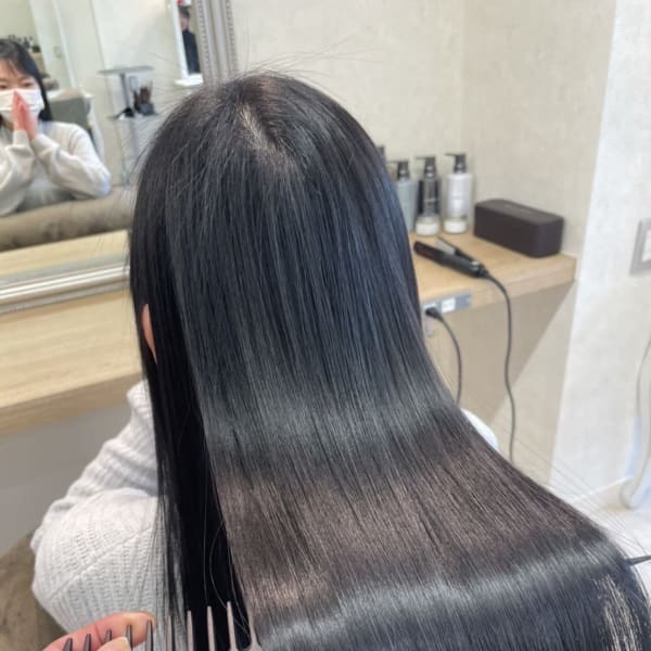 業界最高峰!髪質改善トリートメントでうる艶な髪に|CREA 下北沢店
