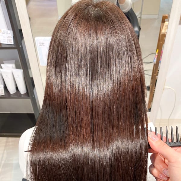 ＜酸性ストレート＞ナチュラル×まとまりやすい柔らか質感に◎スタイリングもしやすい！！|AND LALU