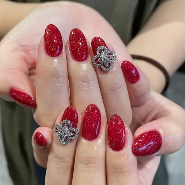 自分好みにカスタマイズも◎シーンに合わせて☆オシャレに美しく指先・足元を演出します♪|cure 小岩店