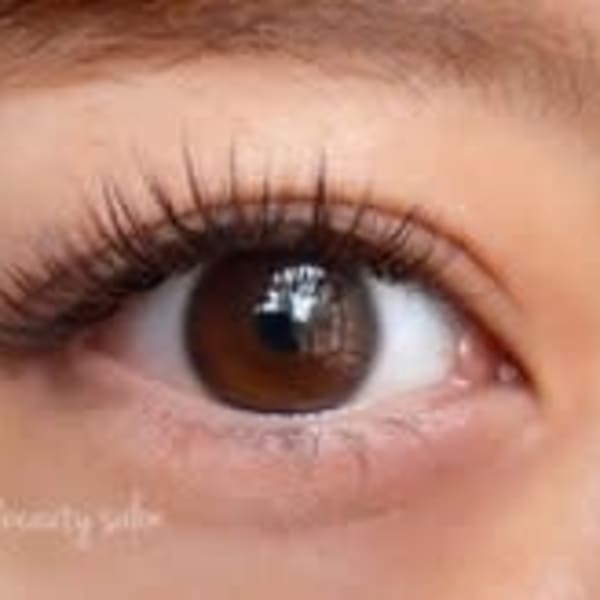 大事なイベントの前に☆【フラットラッシュ】華やかさUPでフサフサのまつげ・パッチリ目元に☆|cure 小岩店