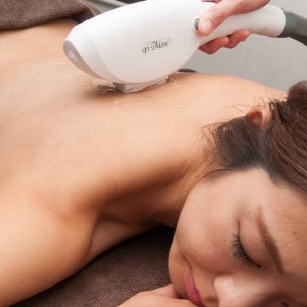 【人気NO.1】ハイスペック全身脱毛（顔、VIO込み）　2回　5000円|Otti FUKUOKA