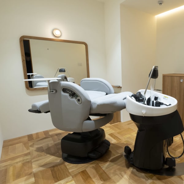 好評♪♪【ヘッドスパ松】ヘッドスパが自慢!癒し効果も◎でくつろぎの時間をご提供いたします☆彡|grus 完全個室型美容室髪質改善縮毛矯正&ヘッドスパ