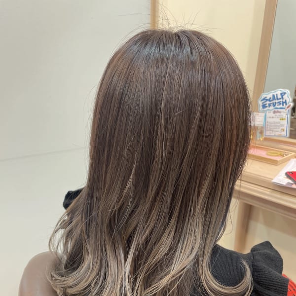 ダメージレス◎【ヴィラロドラカラー】オーガニックでオフィスでもプライベートでも自然に馴染む髪色に♪|aL-ter Rire 鎌取