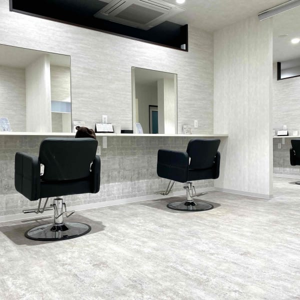 《洗練されたカット技術★》扱いやすさ◎いつでもオシャレに!差をつける愛されスタイルを表現します♪♪|LEAP:C