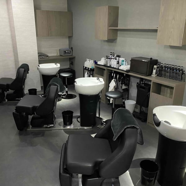 《美しい髪色が持続》透明感◎素敵な大人女性に☆彡ダメージレスでいつでもオシャレなカラーが楽しめる♪♪|LEAP:C