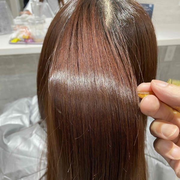 《良質な薬剤を厳選!》オススメ☆【スムーストリートメント】潤い◎質感◎ツヤツヤヘアへと導きます♪♪|LEAP:C