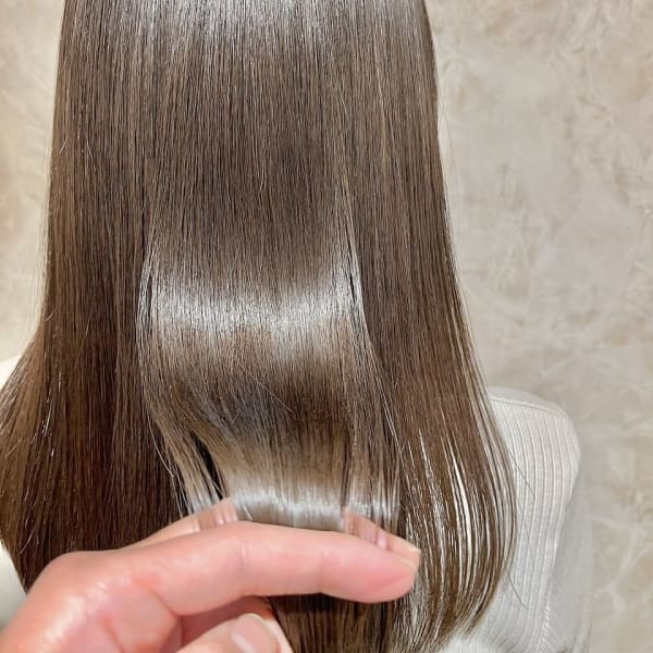 カット+プレミアム縮毛矯正+2STEPTR¥16500◆しっとりまとまる柔らか質感&自然な仕上りへ★|W by GRITTERs