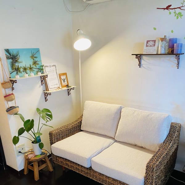 《まったりと贅沢な時間を◎》好評♪♪【お顔の脱毛】化粧ノリUP☆効果が出にくい産毛もツルツルに♪|安心脱毛サロン～縁むす美～