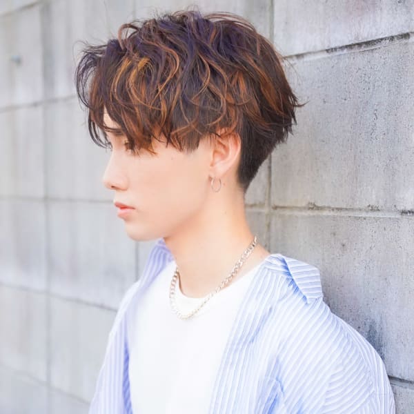 男性の方でもヘアケアする時代！！大人男性にオススメのヘアケアメニューが豊富なヘアサロン♪|NYNY なんば道頓堀店