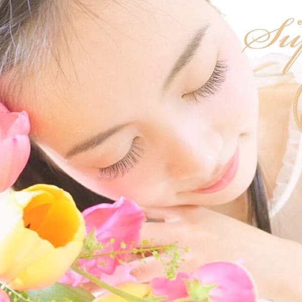 可愛い仕上がりに♪【パリジェンヌラッシュリフト】自まつ毛が伸びたようなナチュラル仕上がり★★|まつげエクステ専門店 Superior