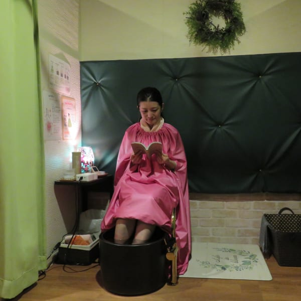 黄土漢方よもぎ蒸し40分(レモン白湯+足浴付)¥3,800〜|黄土よもぎ蒸し×リンパマッサージ専門店 Refresh Salon RAPPORT【ラポール】