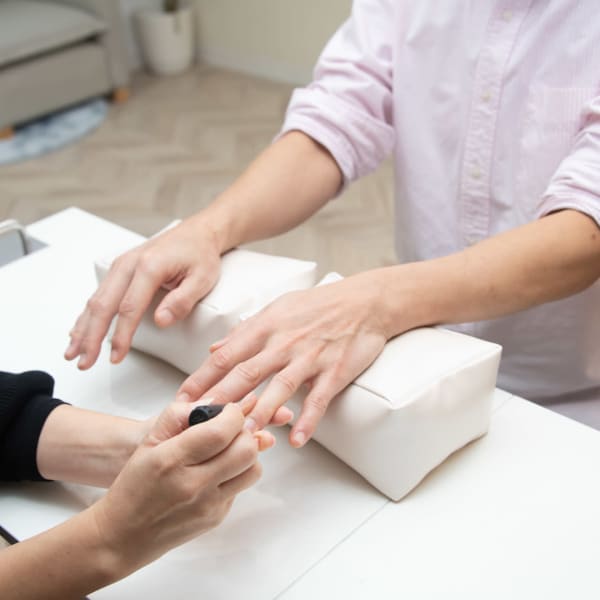 プライベート感のある空間でメンズネイルケア|プライベートサロンリアン