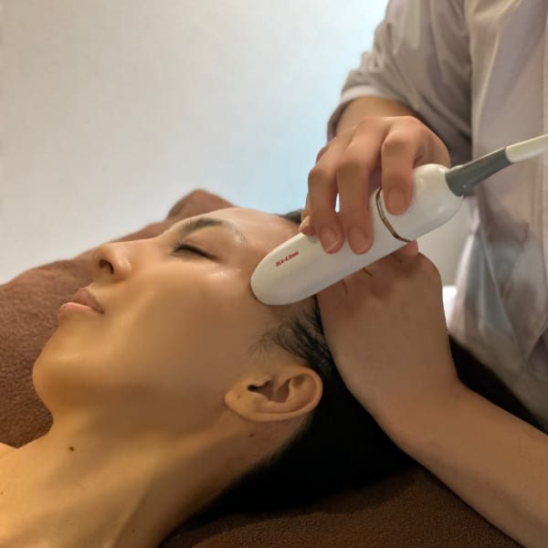 【男女利用可/マスク生活緩和目前！緊急小顔対策】全顔orトライアル☆春のキャンペーン実施中|TOTAL STUDIO B-REVOLUTION