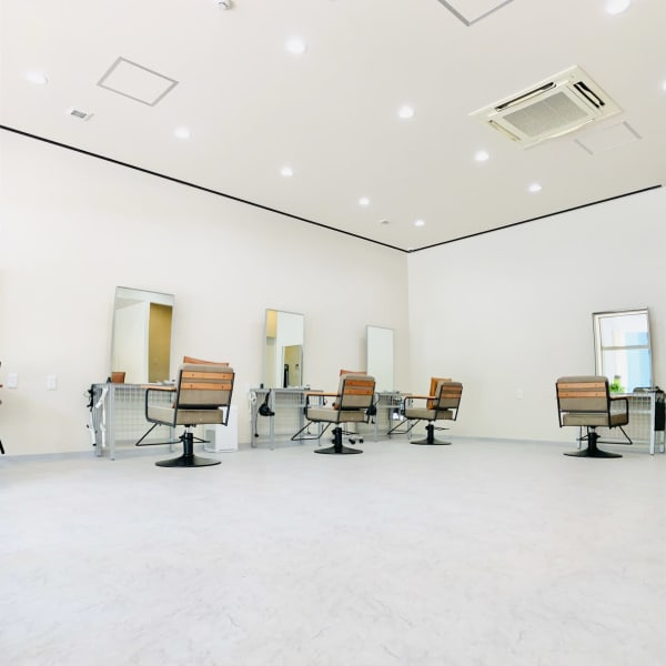 多様なカラースタイルができる！！ナチュラルに！個性的に！カラーでオシャレの幅を広げませんか？|MeL 横浜