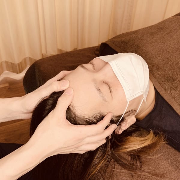 「寝た気がしない、疲れがとれない」などのお悩みを改善◎自律神経を整え睡眠の質を向上♪|あんま屋てんてん