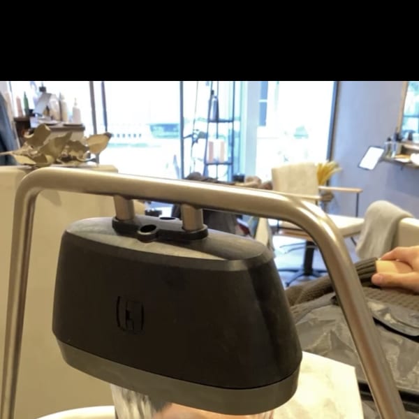 ＜癒し♪＞＜炭酸泉頭浸浴ヘッドスパ＞グググッと頭皮をもみほぐすヘッドスパで血行改善♪疲れもスッキリ☆|Sifa.