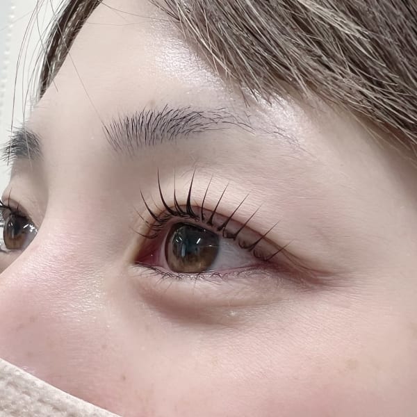 オススメ☆【フラットラッシュ】華やかさUPでフサフサのまつげに☆パッチリ目元が叶います♪♪|Belle