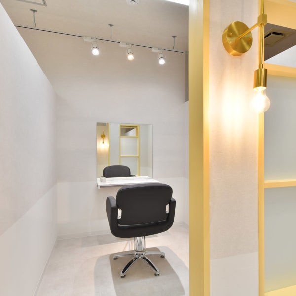 《洗練されたカット技術》扱いやすさ◎雰囲気をガラッと変えるイメージチェンジ☆新しい自分に出会える♪|tocca hair&treatment 三宮ANNEX