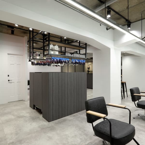 ＜髪質改善＞＜WELLA SYSTEM＞お客様一人一人のダメージに合わせたケアでツヤ髪に導きます♪|FIRST