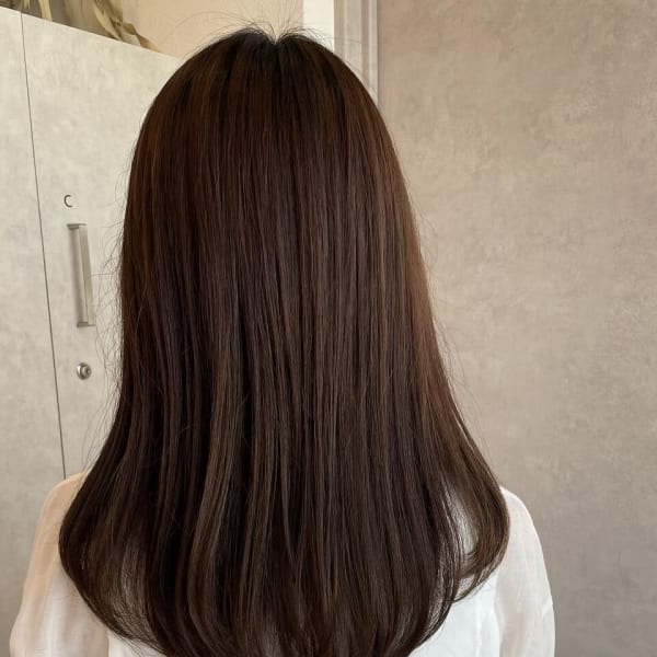 《持続性◎》好評♪♪【Aujuaミルボントリートメント】潤いあふれる艶やかヘアへと仕上げます♪|GALLARIA Elegante多治見店