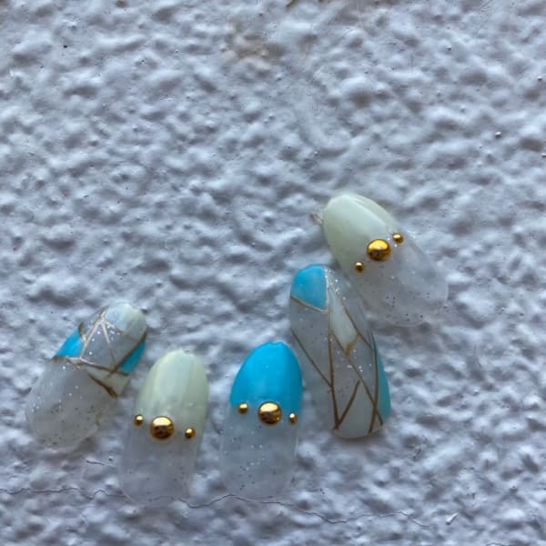 アートの種類が豊富|はあとねいる大森店