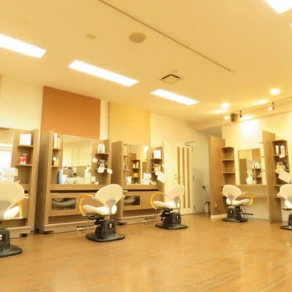 《差をつける褒められスタイル》扱いやすさ◎磨かれたカット技術でワンランク上のヘアスタイルに♪|fragrance