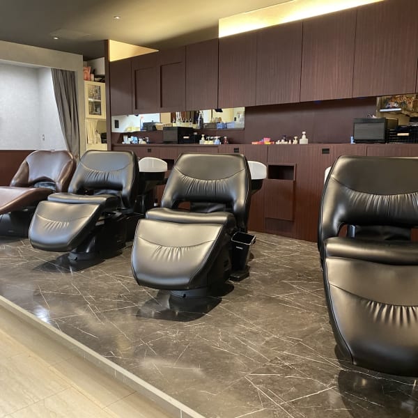 《再現性☆彡》骨格・顔だちに合わせた繊細なカット★磨かれたカット技術で理想のヘアスタイルに♪|modern craft 新田東店