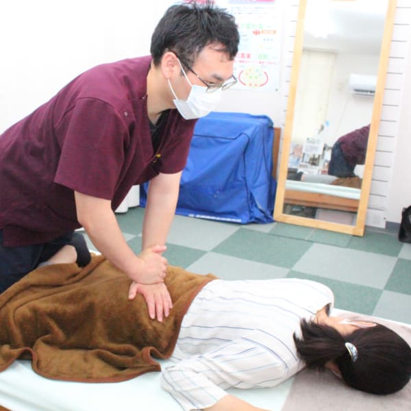 脳に覚えさせる姿勢改善|骨盤カイロ 姿勢NAVI