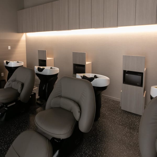 《オススメ☆》髪質やなりたいカラーに合わせてご提案！ダメージレスでキレイに可愛く★☆|AHL creation