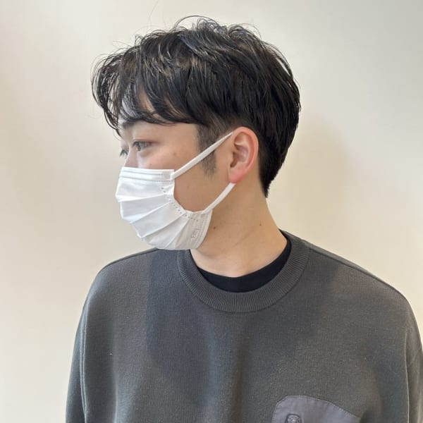 ワックスつけるだけで簡単【こなれ感のあるポイントパーマ】|NYNY なんば道頓堀店