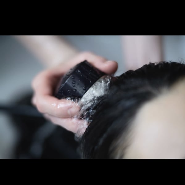 シャンプースペースでは《マーブ》を使用♪|hair&nail Pēji