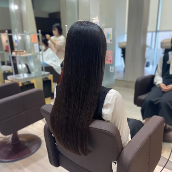 通う度にキレイが増すサラツヤ髪*豊富なトリートメントでケア効果を実感|Atelier More