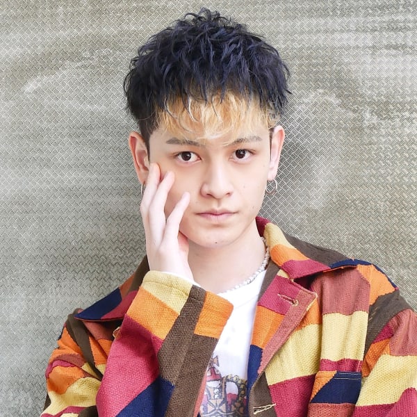 【デザインカラー】厳選した薬剤×ハイクオリティーな技術でお気に入りの髪色に出会える♪♪|Bruder