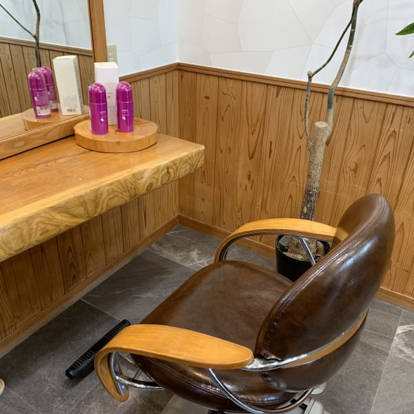 《指通りなめらか◎》【エルカラクトントリートメント】厳選トリートメントで潤い◎ヘアへと導きます♪|美容室ステップアップス