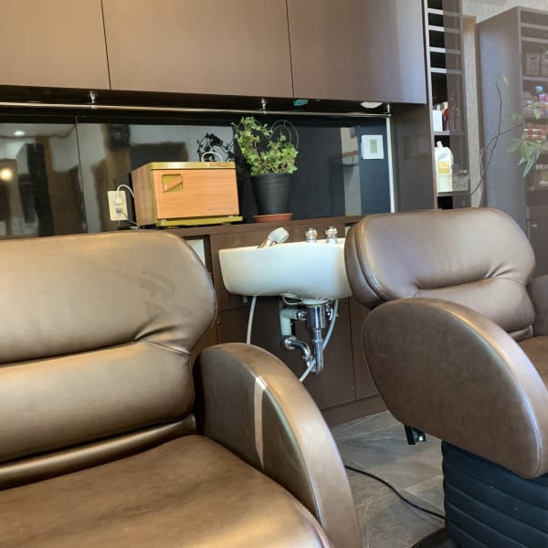 《頭皮スッキリ》【ヘッドスパ】グググッ！ともみほぐすヘッドスパで血行促進しましょう♪疲れもスッキリ☆|美容室ステップアップス